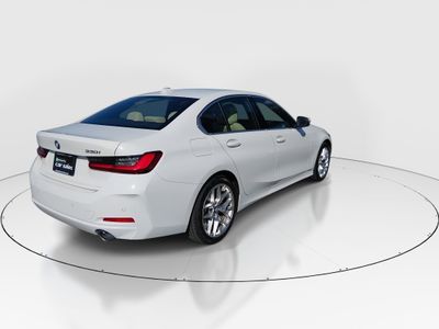 2025 BMW 3 Series - Photo 7