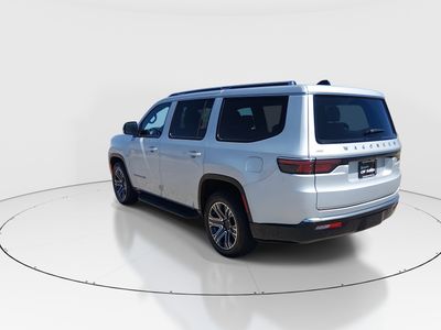 2024 Jeep Wagoneer - Photo 5
