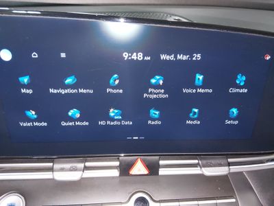 2024 Hyundai Elantra - Photo 18