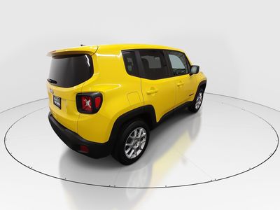 2023 Jeep Renegade - Photo 7
