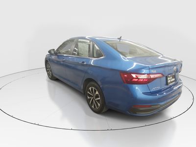 2024 Volkswagen Jetta - Photo 5