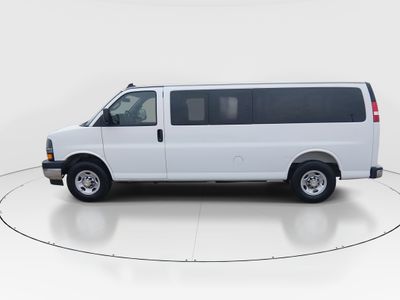 2025 Chevrolet Express Passenger - Photo 4