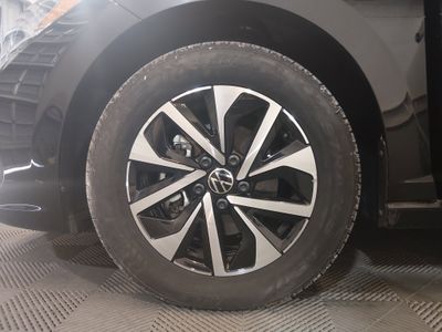 2024 Volkswagen Jetta - Photo 10
