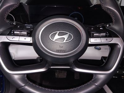 2024 Hyundai Elantra - Photo 12