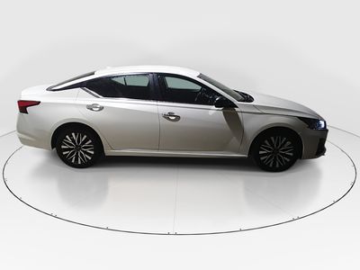 2024 Nissan Altima - Photo 8
