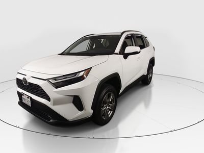 2024 Toyota RAV4 - Photo 3