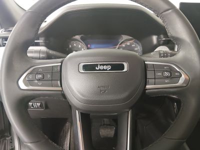 2024 Jeep Compass - Photo 12