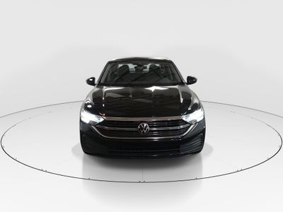 2024 Volkswagen Jetta - Photo 2