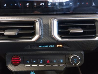 2024 Ford Mustang - Photo 19