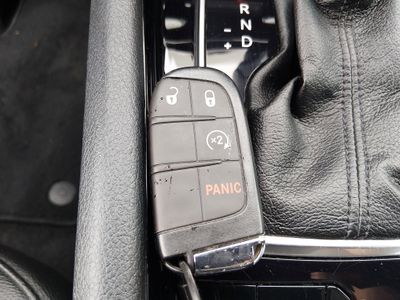 2024 Jeep Compass - Photo 15