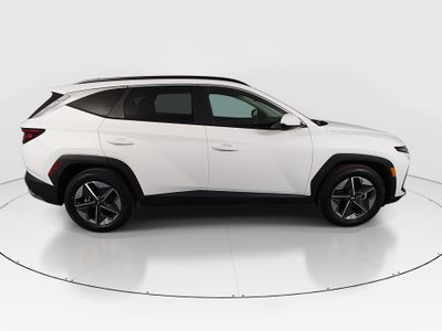 2025 Hyundai Tucson - Photo 8