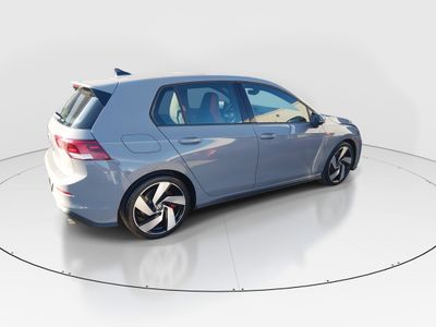 2024 Volkswagen Golf GTI - Photo 8