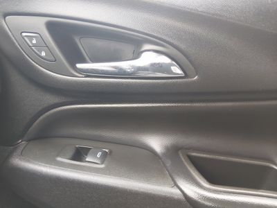 2023 Chevrolet Equinox - Photo 19