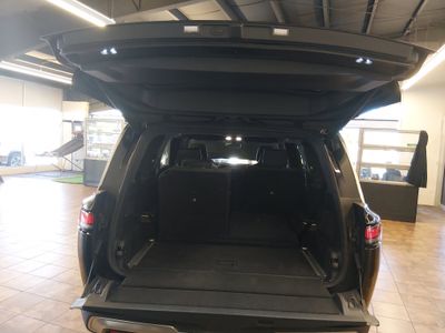 2023 Rivian R1S - Photo 11