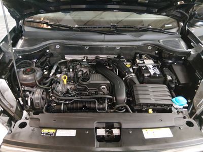2024 Volkswagen Taos - Photo 9