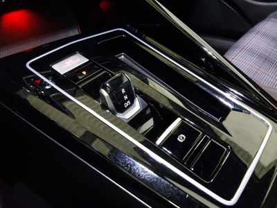 2024 Volkswagen Golf GTI - Photo 16