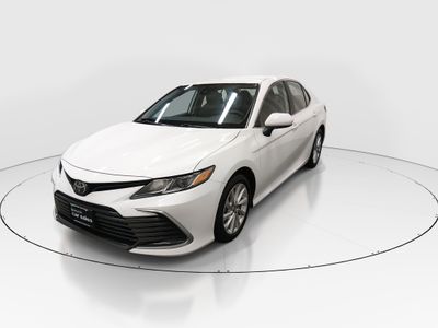 2024 Toyota Camry - Photo 3