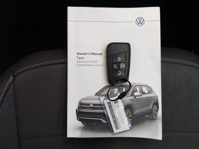 2024 Volkswagen Taos - Photo 15