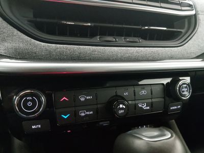 2024 Jeep Compass - Photo 19
