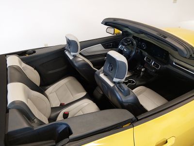 2024 Ford Mustang - Photo 29