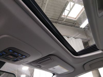 2024 Toyota Camry - Photo 18