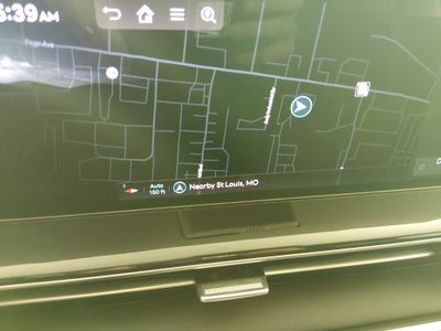 2025 Genesis GV80 — photo 17 view