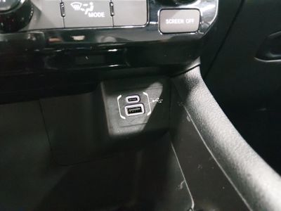 2024 Jeep Compass — photo 18 view