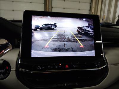 2024 Jeep Compass - Photo 16