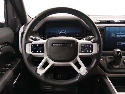 2025 Land Rover Defender - Photo 12
