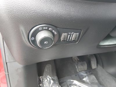 2024 Jeep Compass - Photo 13
