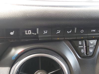 2025 Chevrolet Blazer - Photo 17