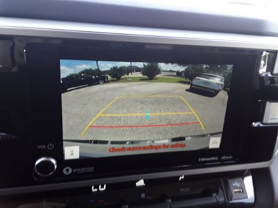 2023 Toyota Tundra 4WD — photo 16 view