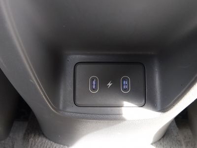 2024 Hyundai Elantra - Photo 20