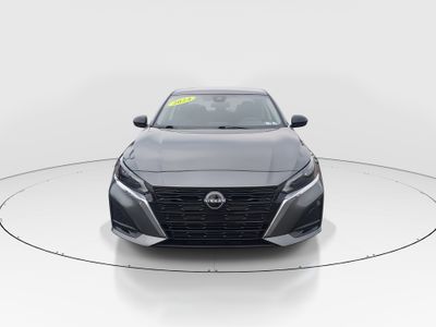 2024 Nissan Altima - Photo 2