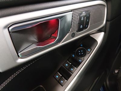 2022 Ford Explorer - Photo 21