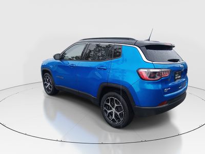 2024 Jeep Compass - Photo 5