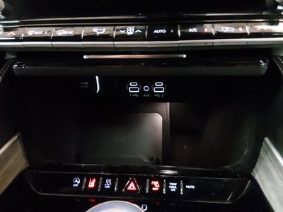 2024 Jeep Wagoneer - Photo 21
