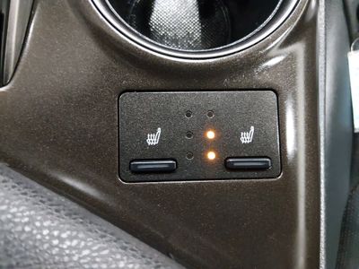 2023 Toyota Camry - Photo 17