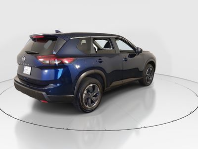 2025 Nissan Rogue - Photo 7