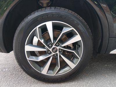 2024 Audi Q5 — photo 10 view