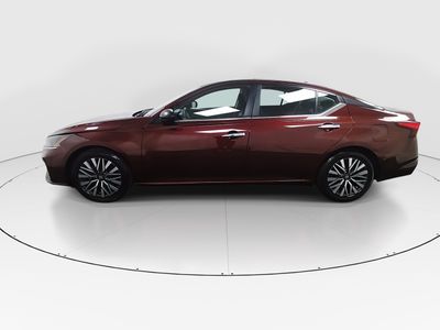 2024 Nissan Altima - Photo 4