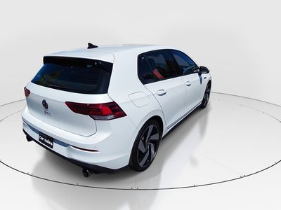 2024 Volkswagen Golf GTI - Photo 7
