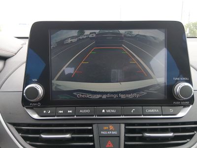 2024 Nissan Altima - Photo 16