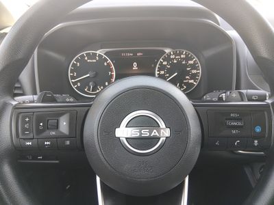 2024 Nissan Rogue - Photo 12