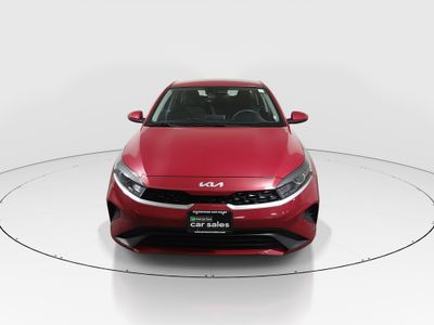 2023 Kia Forte - Photo 2