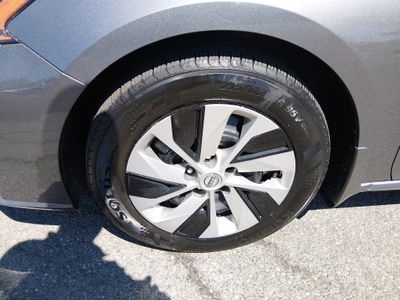 2024 Nissan Altima - Photo 10