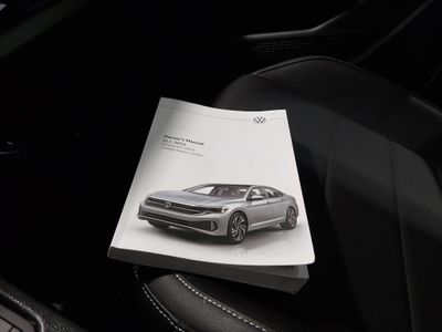 2024 Volkswagen Jetta - Photo 18