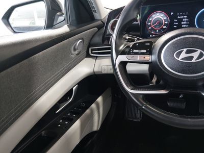 2024 Hyundai Elantra - Photo 17