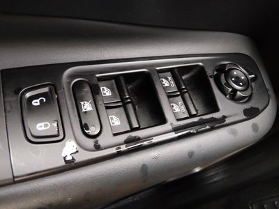 2023 Jeep Renegade - Photo 18
