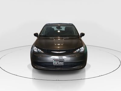 2023 Chrysler Voyager - Photo 2